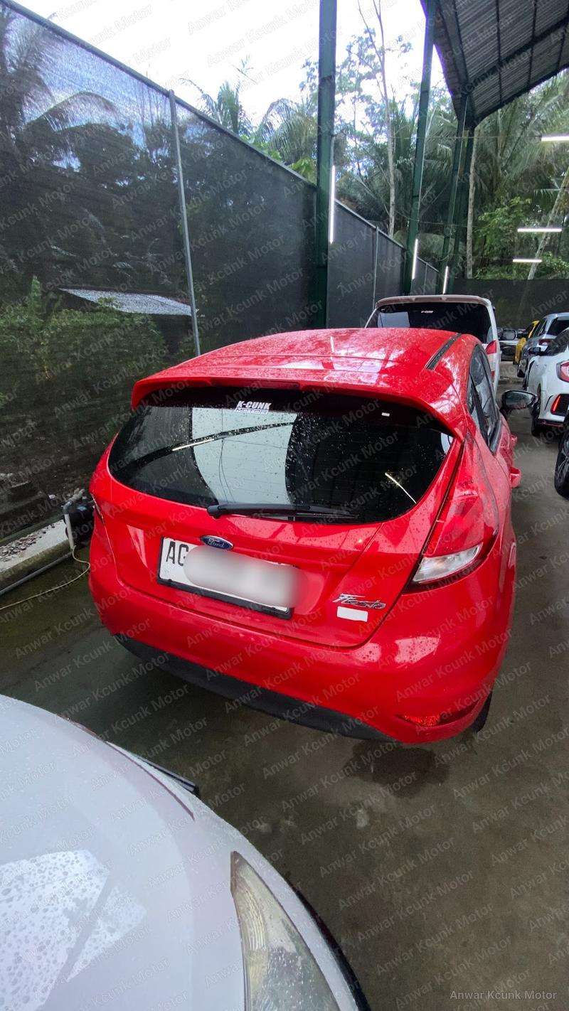 Ford Fiesta - 4