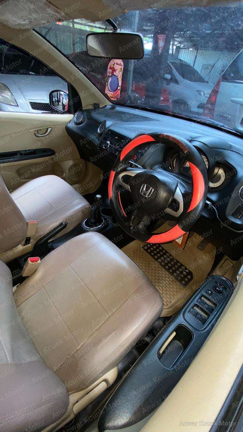 Honda Brio E Satya - 2