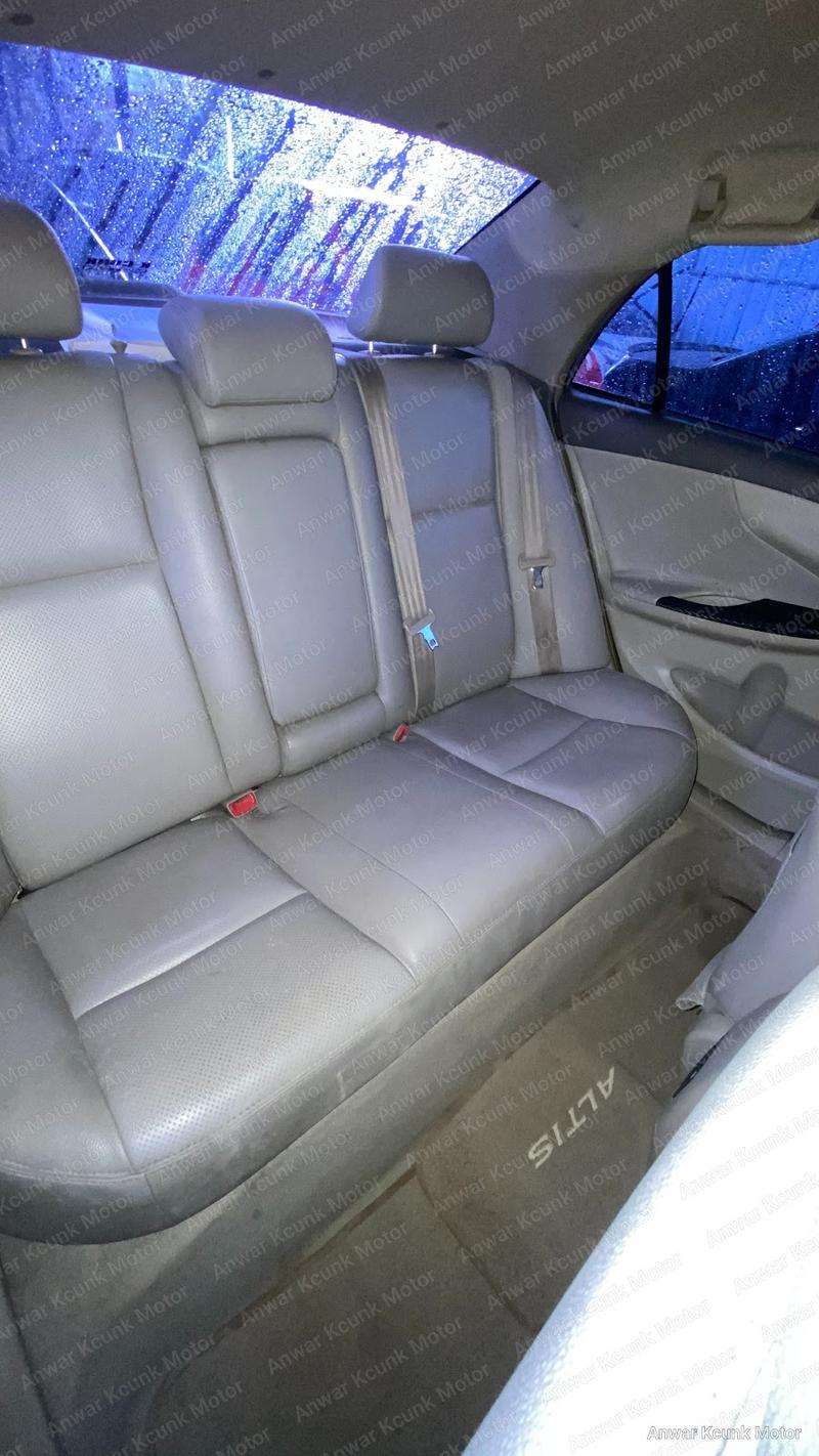 Toyota Corolla Altis - 3
