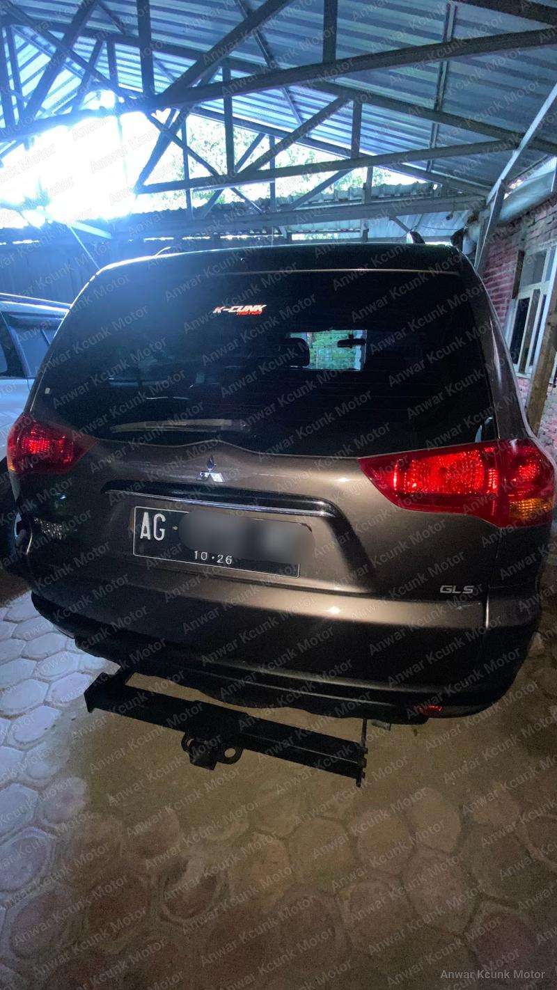 Mitsubishi Pajero GLS - 4