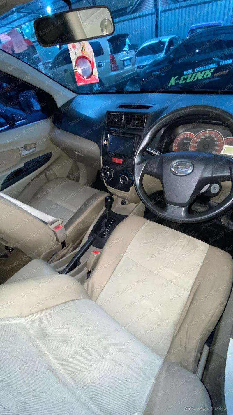Daihatsu Xenia R Sporty - 2